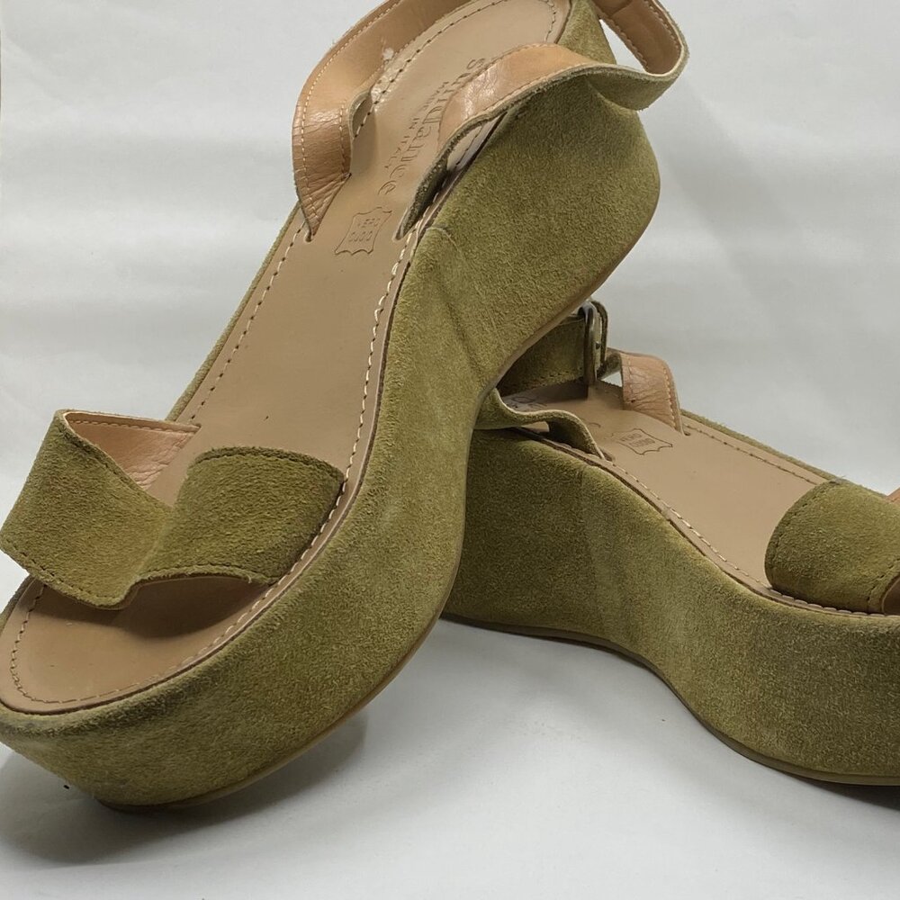 Sundance green suede wedge heel platform sandals size 7.5 Made in Italy